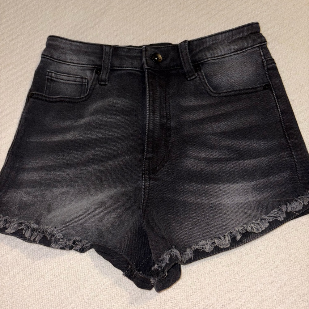 Kendall & Kylie Black “The Drifter High Rise” Shorts Women’s 7/28